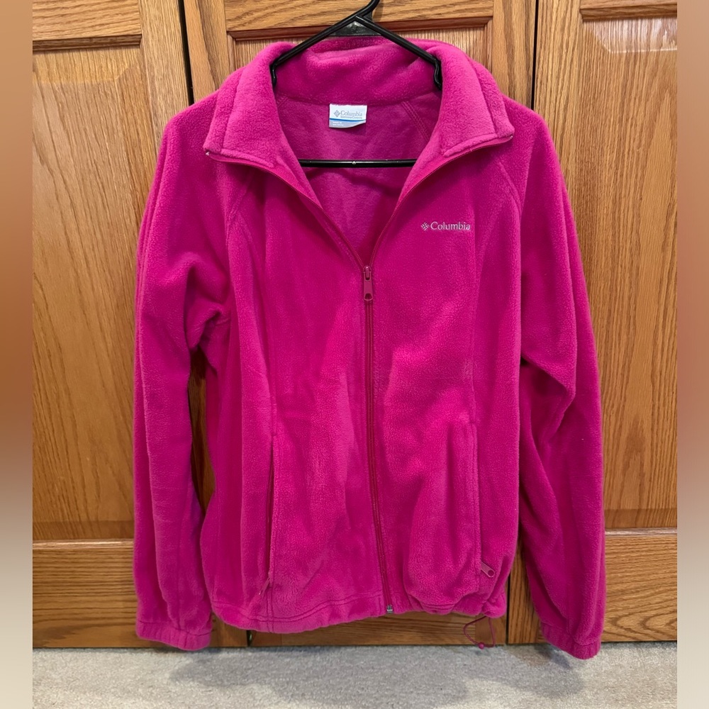 Columbia zip up fleece. Size M